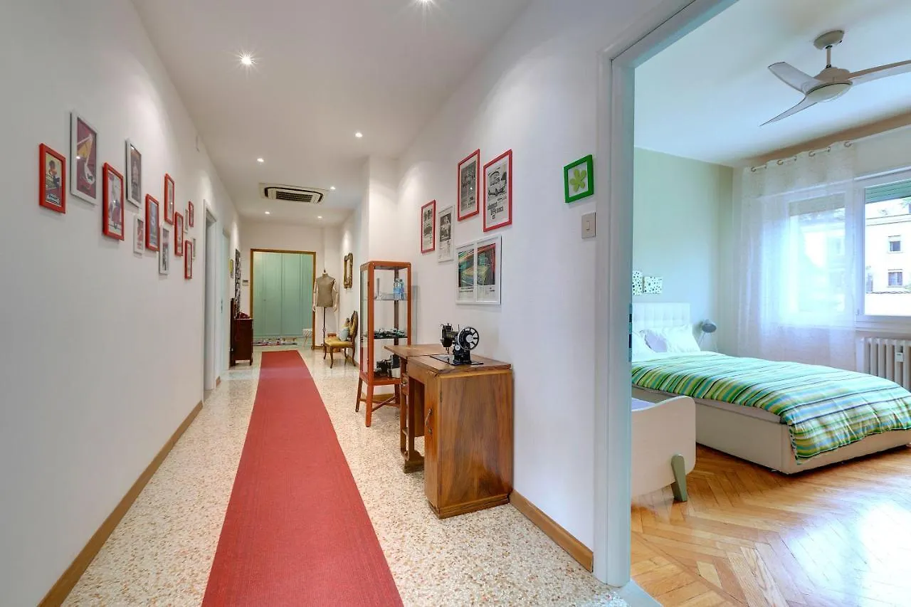 B&B Carosello ボローニャ