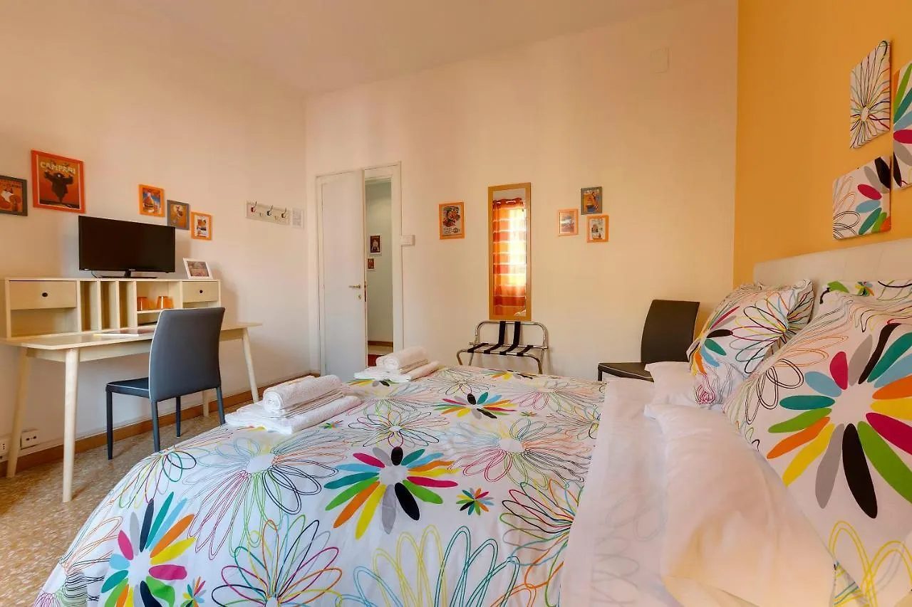 *** ベッド・アンド・ブレックファスト B&B Carosello ボローニャ イタリア
